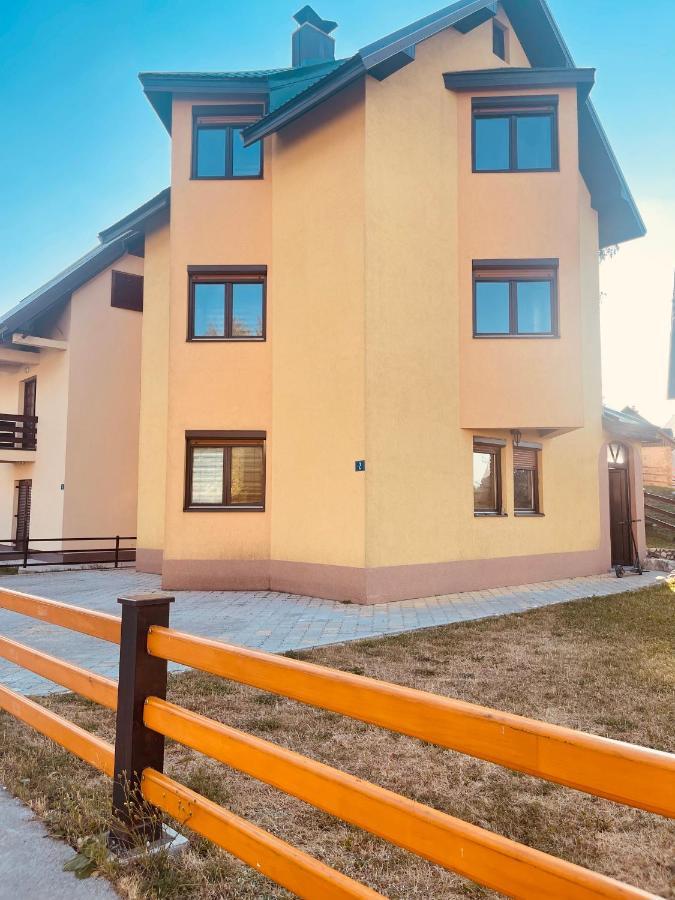 Hill Durmitor Apartment Zabljak  Ngoại thất bức ảnh
